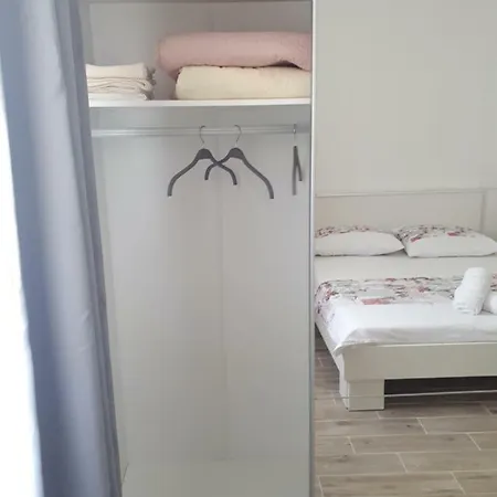 Apartman Centar Josip * Murter